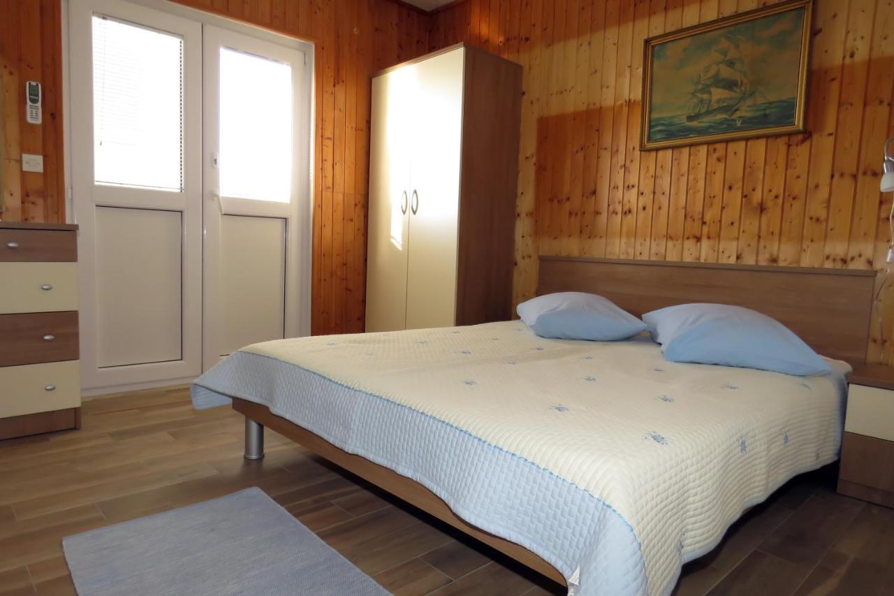 Apartments By The Sea Drasnice, Makarska - 5265 Luaran gambar